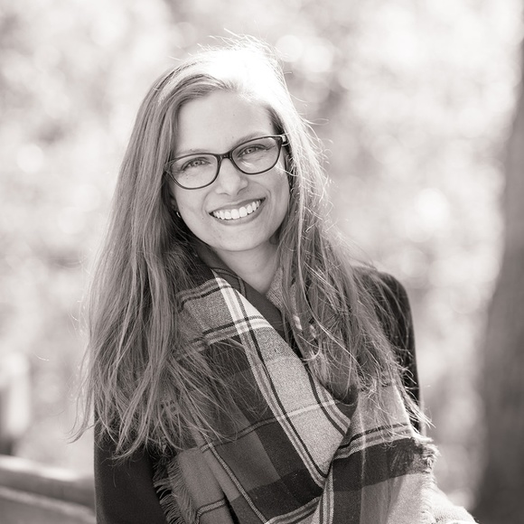 Meet your Posher, Christine - Picture 1 of 1